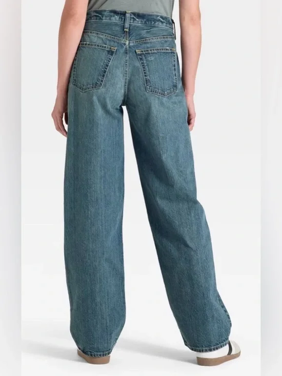 NWT Women's Mid-Rise 90's Baggy Denim Jeans Universal Thread Vintage Dark Wash 0 - Picture 2 of 9